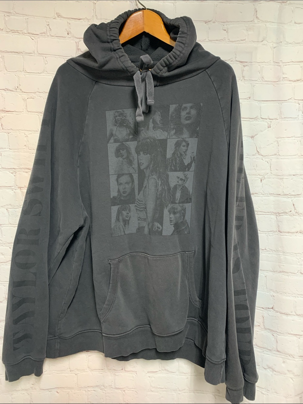 Taylor Swift Gray The Eras Tour Hoodie Size 3XL